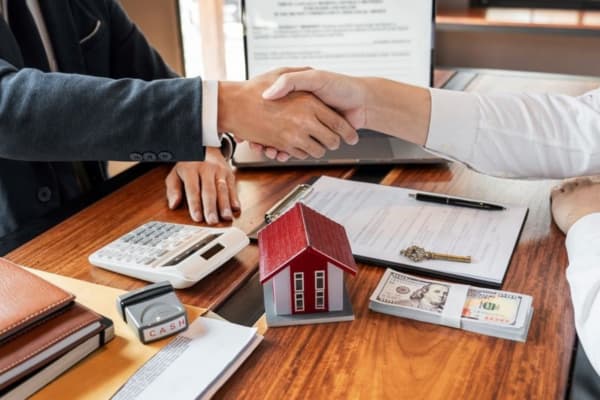 Hợp đồng kinh doanh bất động sản nào được phép chuyển nhượng theo Luật Kinh doanh bất động sản 2023? 1 Hợp đồng kinh doanh bất động sản nào được phép chuyển nhượng theo Luật Kinh doanh bất động sản 2023